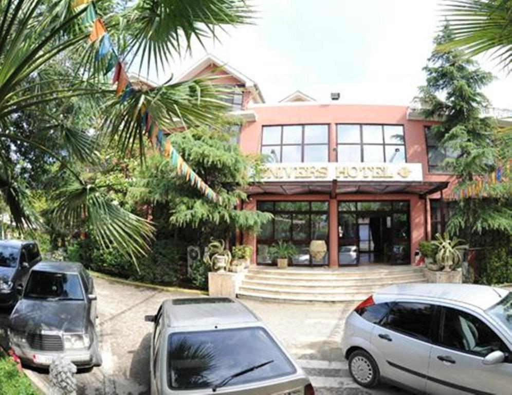 Univers Elbasan